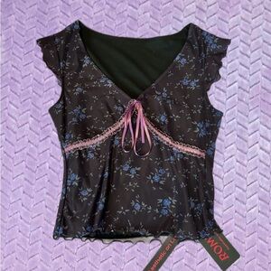 NWT ROMWE Black and Blue Floral Blouse with Pink Trim